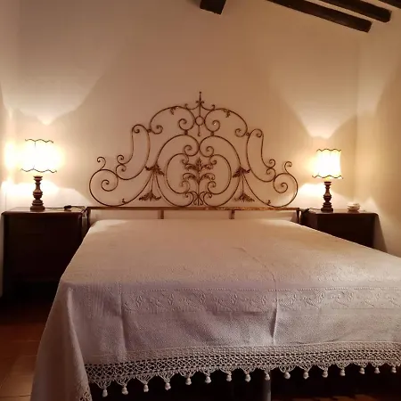 In Castello Castagneto Carducci