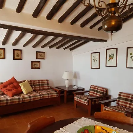 In Castello * Castagneto Carducci