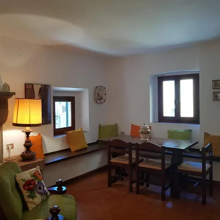 Apartment In Castello Castagneto Carducci
